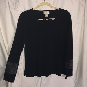 Women’s M black dressy /casual top